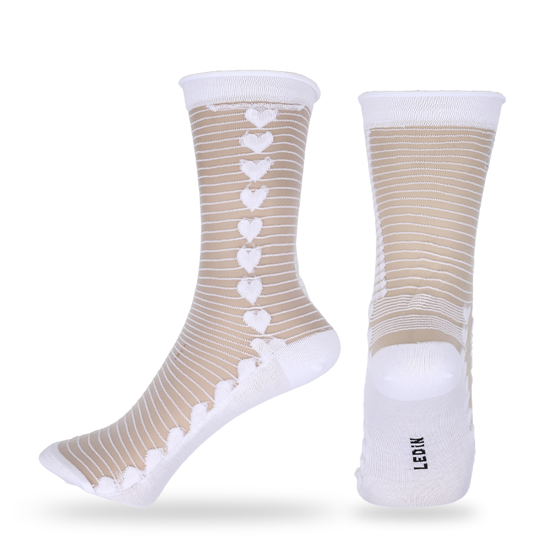 Vente en gros ou sur mesure dames verre transparent cristal soie saison d'été chaussettes habillées minces