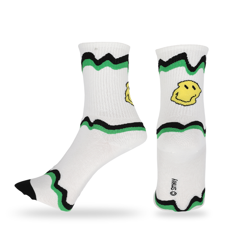 Chaussettes décontractées à motif smiley emoji à la mode pour hommes, qui sont fabriquées avec du coton de haute qualité, de sorte que les chaussettes sont douces, confortables, durables, respirantes et chaudes.